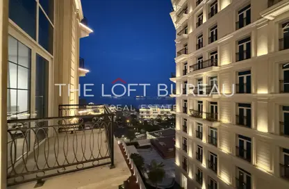 شقة - 2 غرف نوم - 4 حمامات للايجار في حدائق فلورستا - حدائق فلورستا - جزيرة اللؤلؤة - الدوحة