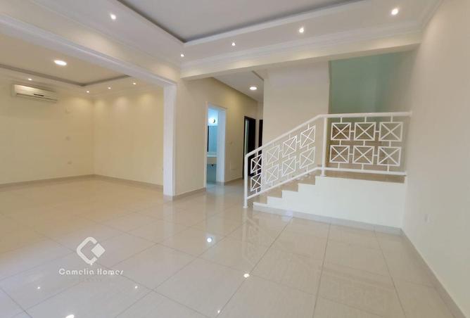 942828 - Property Image 3