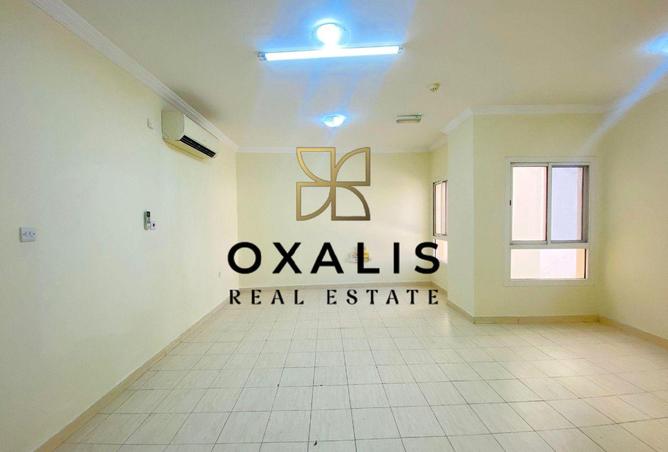 970112 - Property Image 2