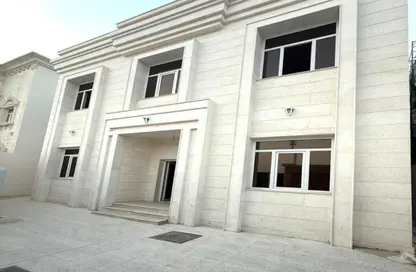 Villa - 6 Bedrooms - 7 Bathrooms for sale in Al Kheesa - Al Kheesa - Umm Salal Mohammed