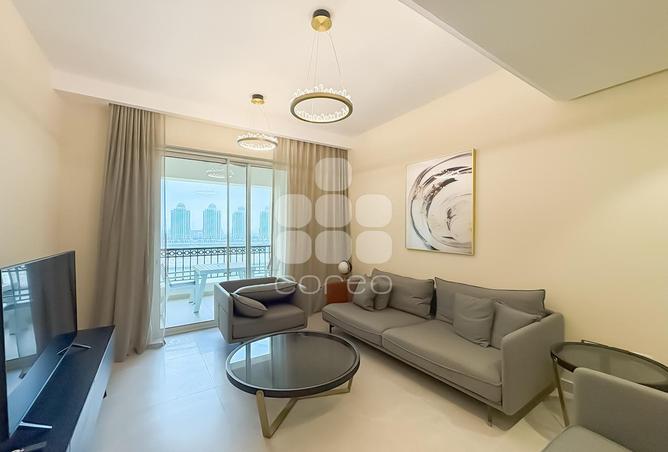 932630 - Property Image 2