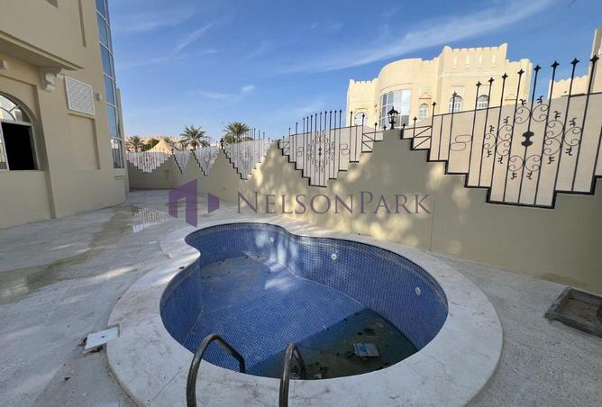 999055 - Property Image 2