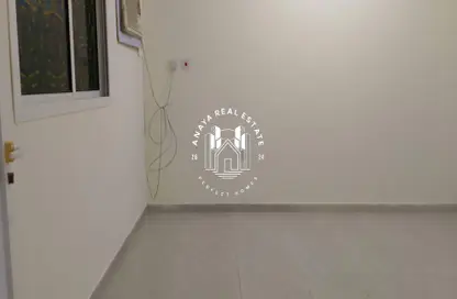 Apartment - 1 Bedroom - 1 Bathroom for rent in Madinat Khalifa - Doha