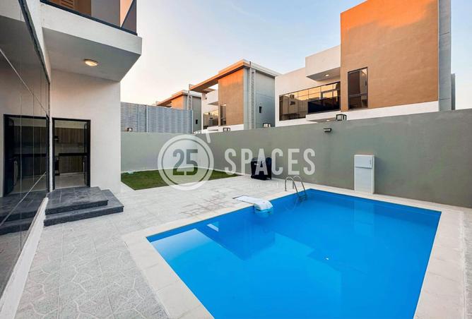 892612 - Property Image 3