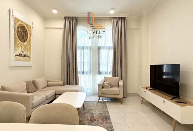 1000298 - Property Image 2