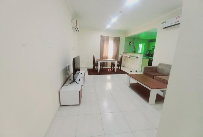 988700 - Property Image 3