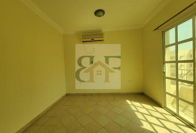 933489 - Property Image 3