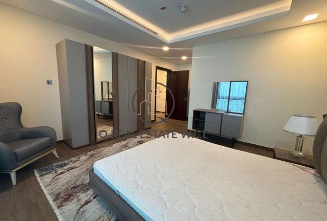 1000305 - Property Image 3