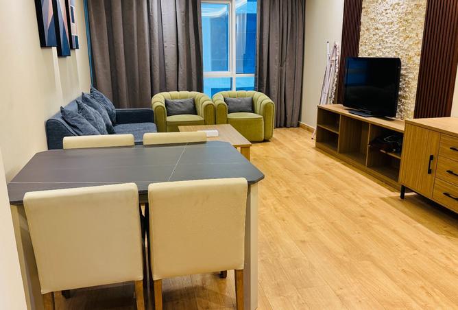 985285 - Property Image 2