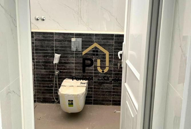 942224 - Property Image 3