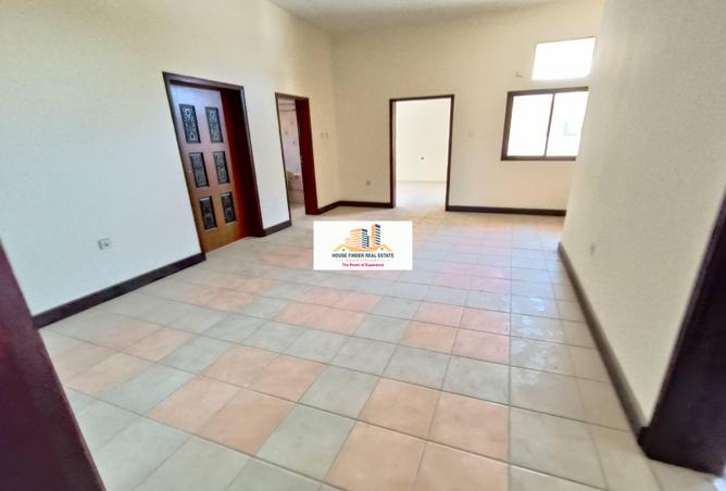 940637 - Property Image 3