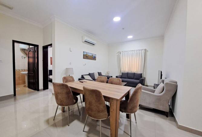 932827 - Property Image 3