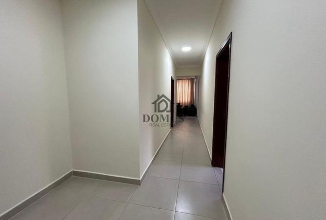 952145 - Property Image 3