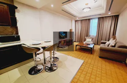 Apartment - 1 Bedroom - 2 Bathrooms for rent in Al Sadd Road - Al Sadd - Doha