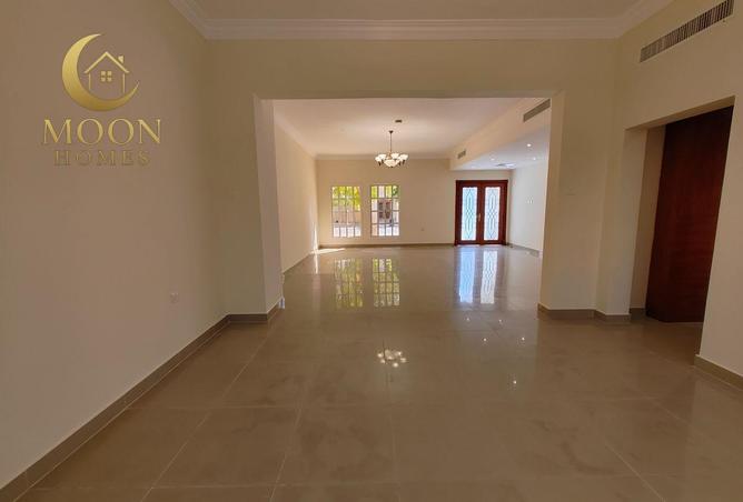 985532 - Property Main Image