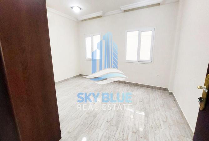 708537 - Property Image 2