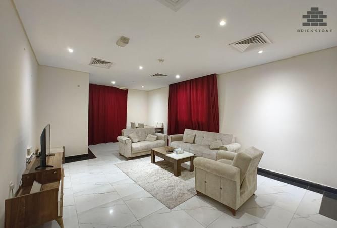 974607 - Property Image 2