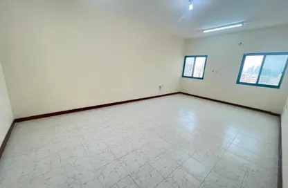Apartment - 3 Bedrooms - 3 Bathrooms for rent in Al Ghanim - Al Ghanim - Doha