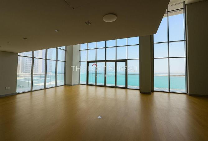 903276 - Property Image 2