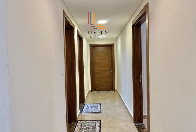 933330 - Property Image 2