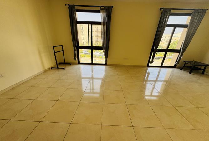 991042 - Property Image 2