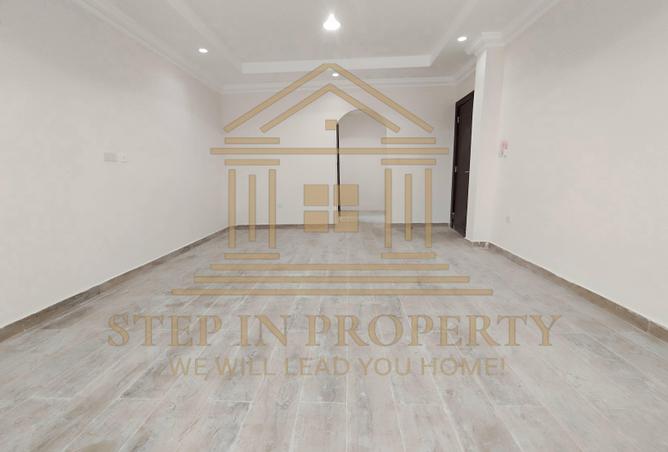 946894 - Property Image 3
