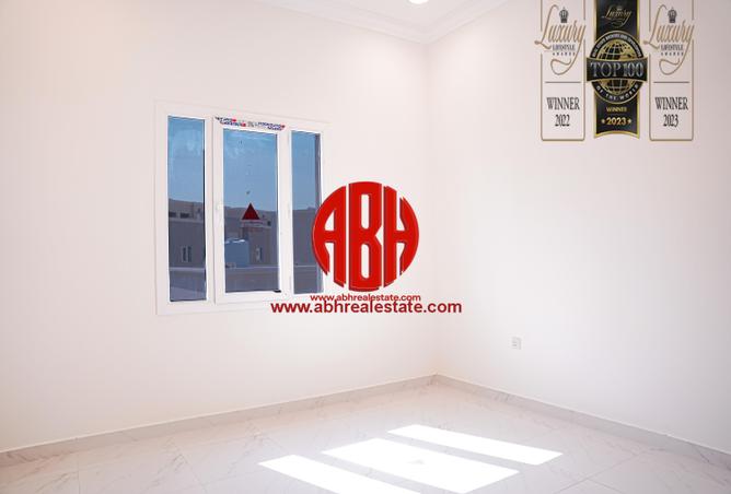 1003144 - Property Image 2