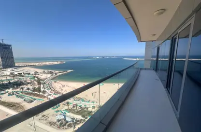 Apartment - 2 Bedrooms - 3 Bathrooms for rent in Lusail Marina Heights - Marina District - Lusail