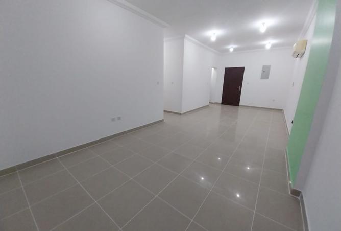 962165 - Property Image 3