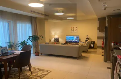 Apartment - 2 Bedrooms - 3 Bathrooms for sale in Marina Tower 07 - Marina District - Lusail