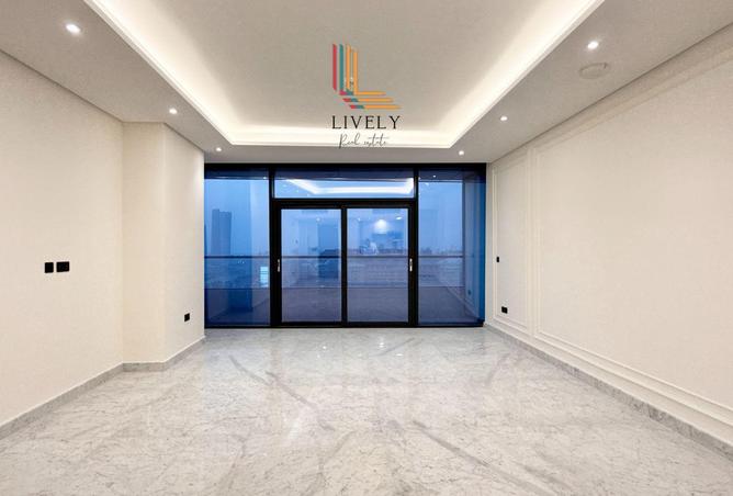 948096 - Property Image 2