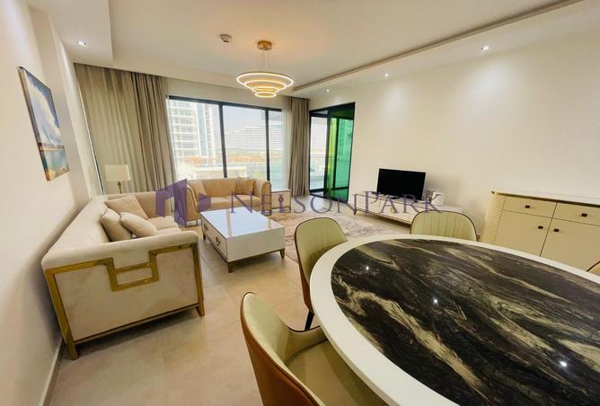 976445 - Property Image 2