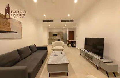 شقة - غرفة نوم - 2 حمامات للايجار في شارع الكورنيش - شارع الكورنيش - الدوحة