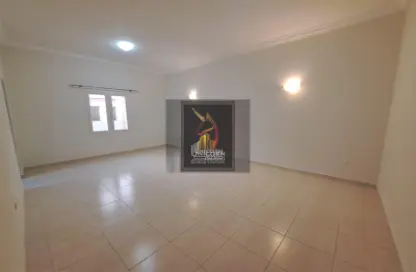 مجمع سكني - 5 غرف نوم - 5 حمامات للايجار في العزيزية - العزيزية - الدوحة