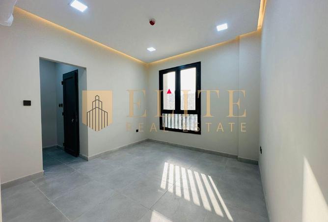 999583 - Property Image 2