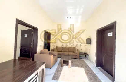 Villa - 7+ Bedrooms - 7+ Bathrooms for rent in Umm Salal Ali - Umm Salal Ali - Doha