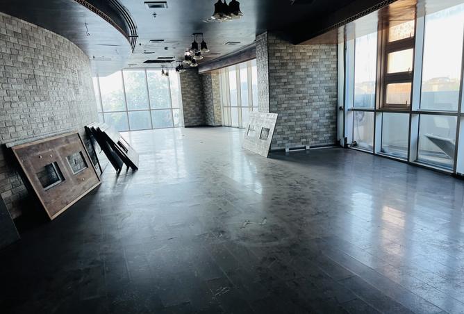 943757 - Property Image 2