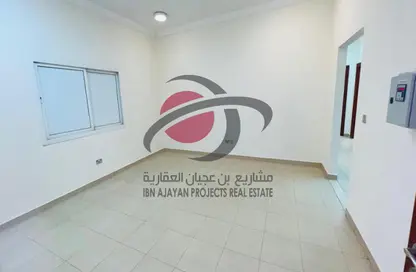 شقة - 3 غرف نوم - 2 حمامات للايجار في طريق سلوى - المنطقة الصناعية القديمة - الريان - الدوحة