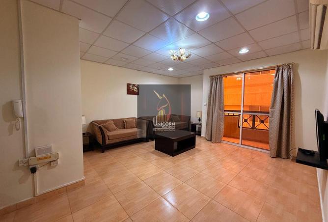 951055 - Property Image 2