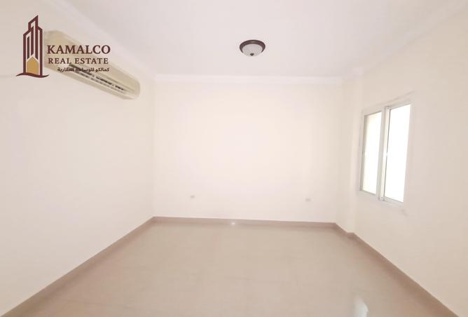 940212 - Property Main Image