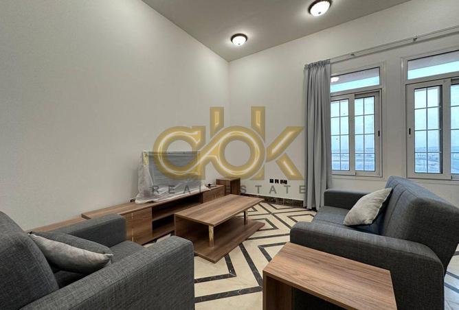 952146 - Property Image 3