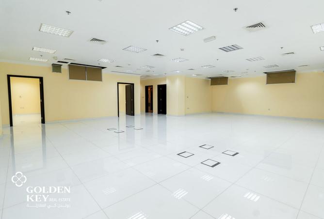 950827 - Property Image 2