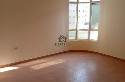 Apartment - 3 Bedrooms - 3 Bathrooms for rent in Anas Street - Fereej Bin Mahmoud North - Fereej Bin Mahmoud - Doha