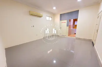 شقة - غرفة نوم - 1 حمام للايجار في الدحيل - الدوحة