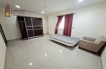 Apartment - 1 Bedroom - 1 Bathroom for rent in Bin Omran 35 - Fereej Bin Omran - Doha