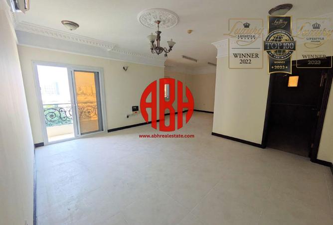 988844 - Property Image 2