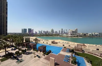 شقة - 3 غرف نوم - 5 حمامات للايجار في ابراج باي - منطقة الأبراج - جزيرة اللؤلؤة - الدوحة