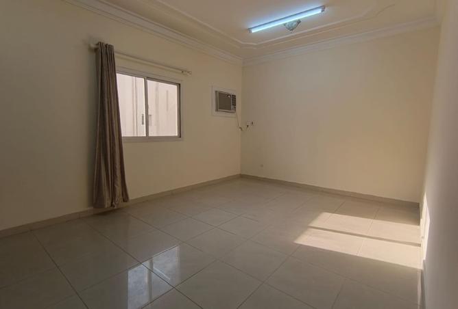 977152 - Property Image 3