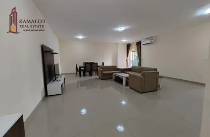 Apartment - 2 Bedrooms - 2 Bathrooms for rent in Old Al Ghanim - Al Ghanim - Doha