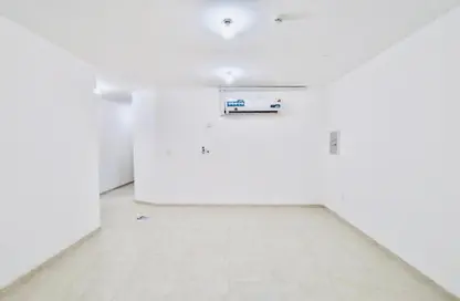 Apartment - 2 Bedrooms - 2 Bathrooms for rent in Fereej Abdul Aziz - Fereej Abdul Aziz - Doha